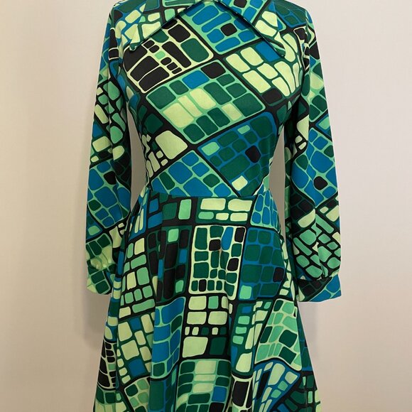 Vintage 60s 70s Fit Flare Mod Dagger Collar Psychedelic Mod Gogo Mini Dress - Picture 2 of 15